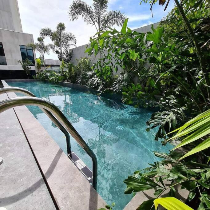 Cosmopolitan Apt 1407, 5 Star Facilities, 15M Sjo Airport, Parking, Pool, Gym San Jose (San Jose) Exterior foto