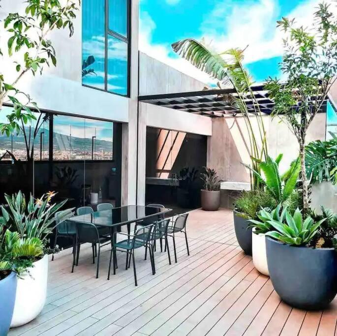 Cosmopolitan Apt 1407, 5 Star Facilities, 15M Sjo Airport, Parking, Pool, Gym San Jose (San Jose) Exterior foto